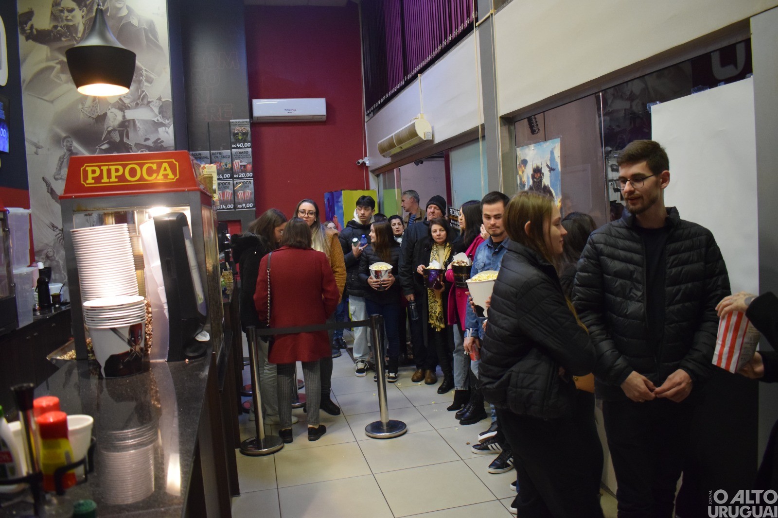 Estreia do curta-metragem “Medo de amar” lota cinema de FW