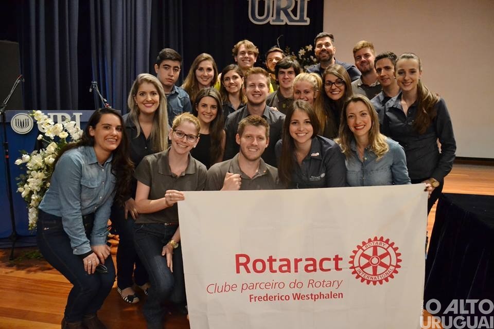 Rotaract Club de FW celebra 30 anos de serviço e impacto