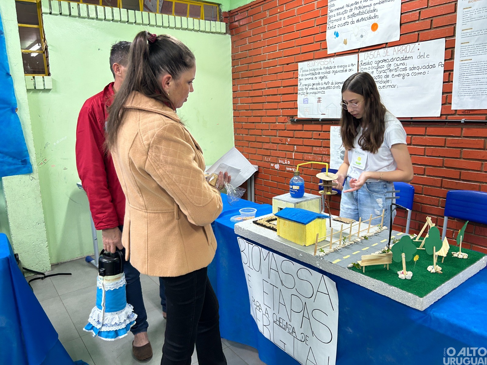 Mostra científica promove incentivo à pesquisa em FW