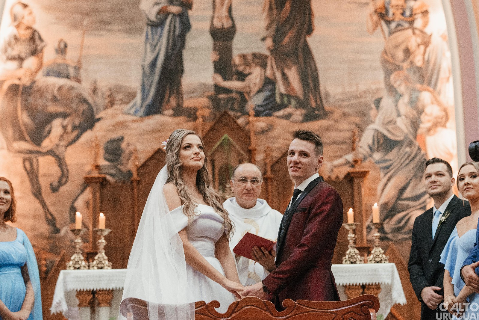 Adriano Cerato e Fernanda de Marco casam-se na Catedral Santo Antônio