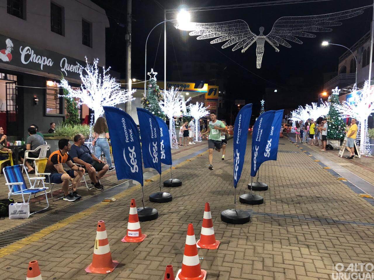 Rústica Natalina reúne centenas de participantes em FW