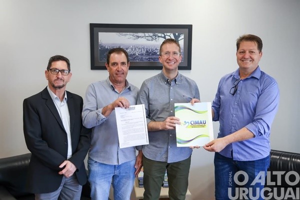 Cimau apresenta proposta de ampliação da Casa da Criança de Rodeio Bonito