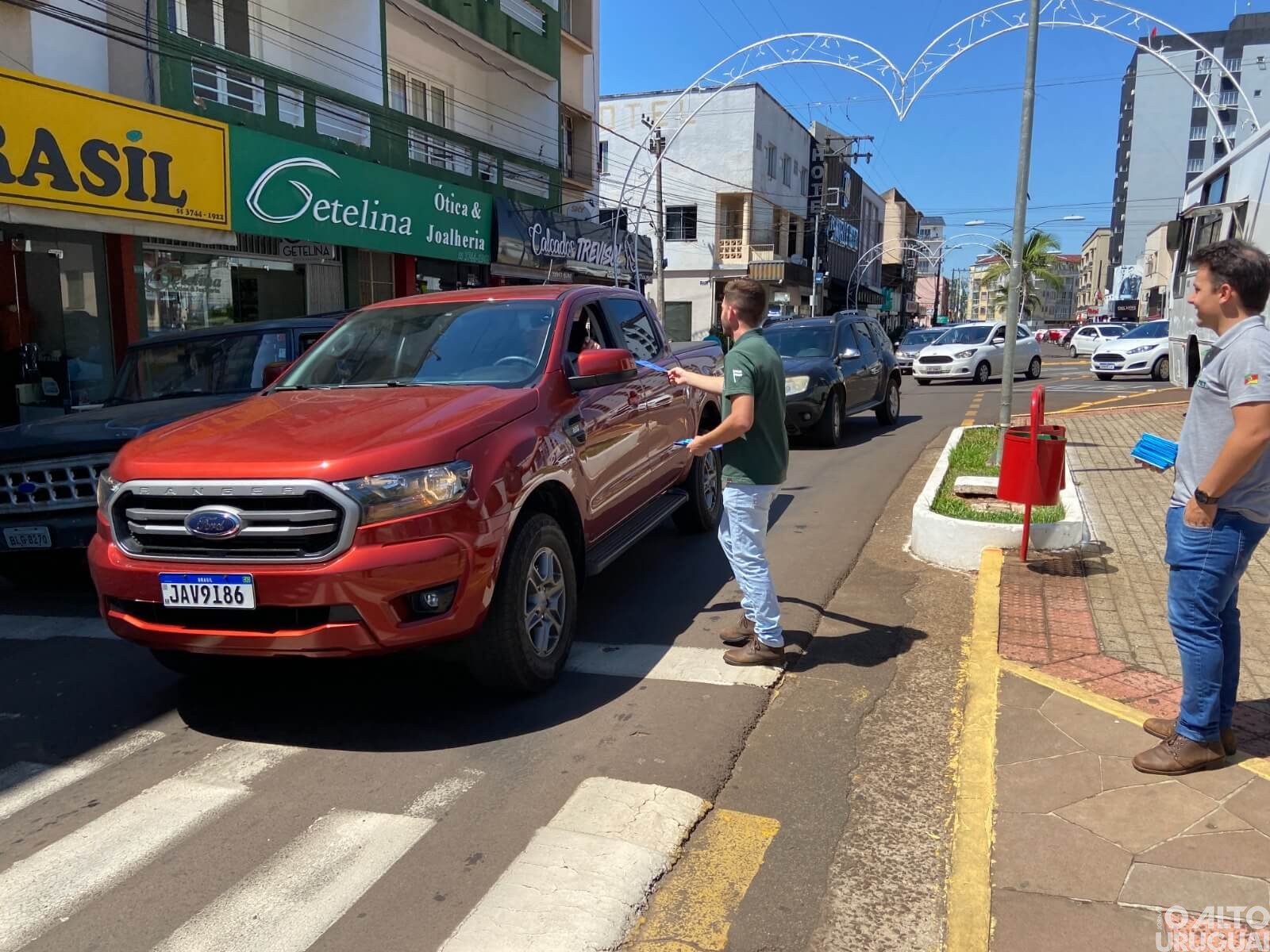 Comércio de FW estará aberto na tarde deste sábado