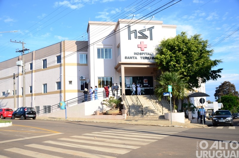 Profissionais de enfermagem promovem carreata