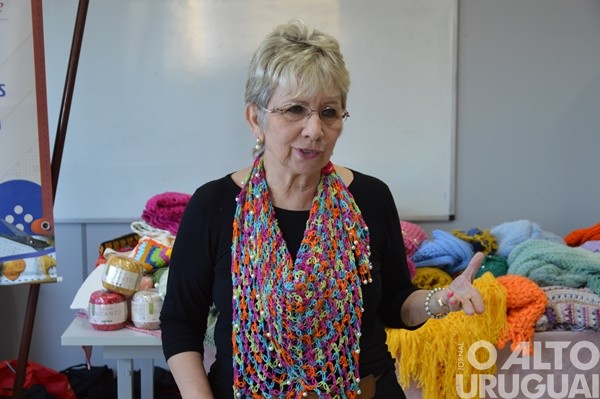 Tricolã promove workshop de tricô e crochê em FW