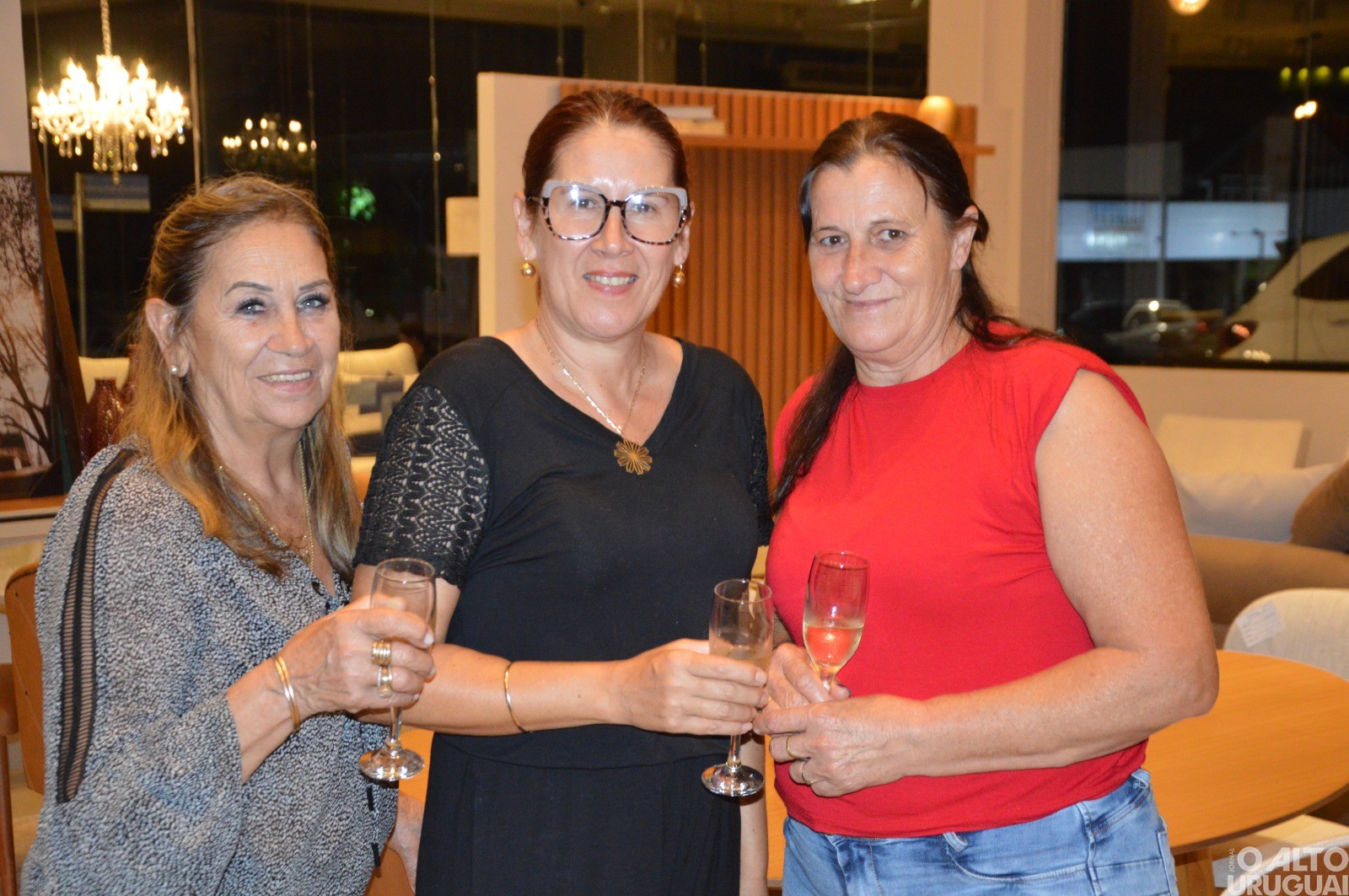 Móveis Lober inaugura novo espaço cama e banho com marcas renomadas