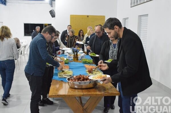 Lions realiza Jantar-Bingo em FW