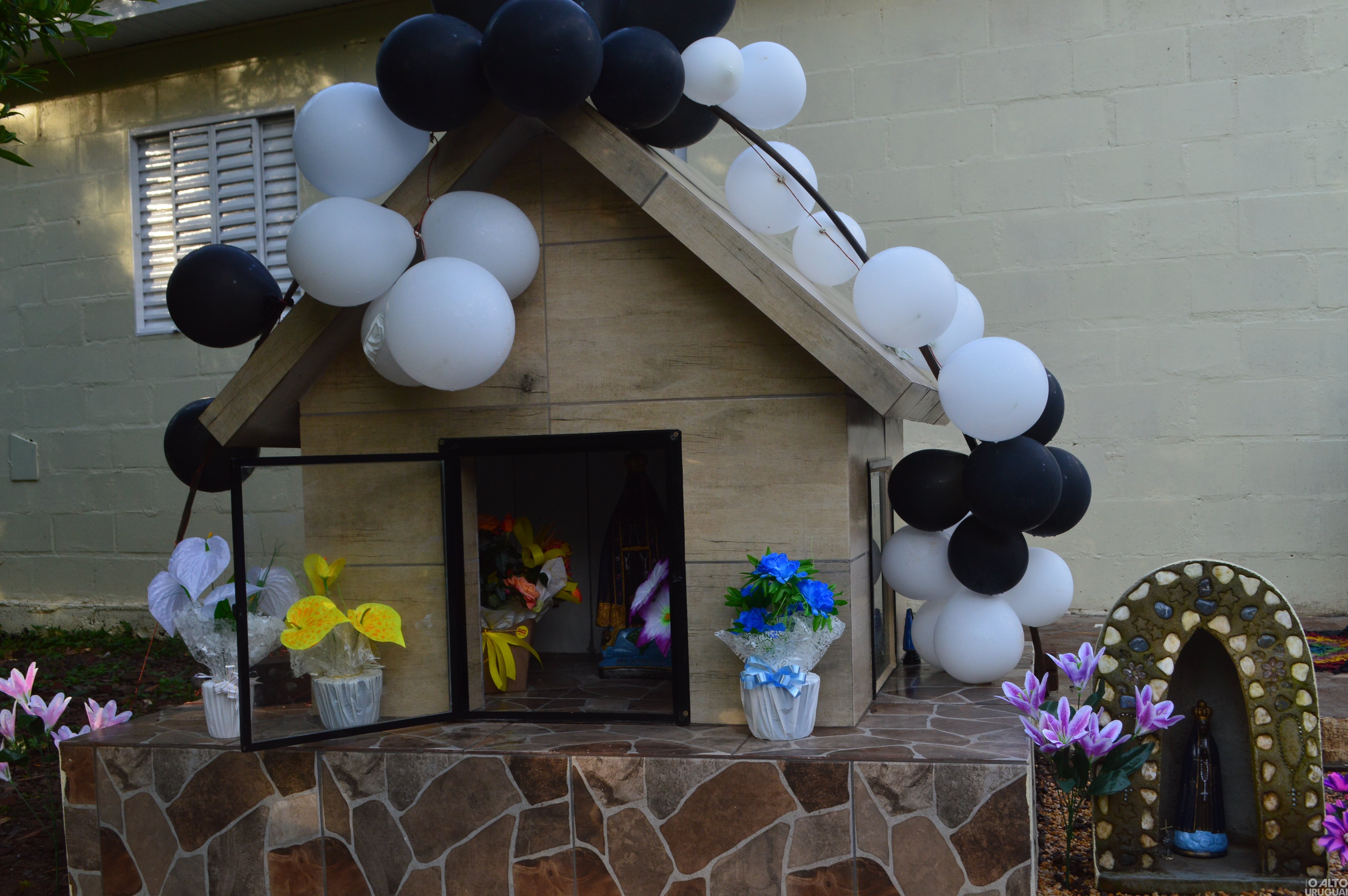 Gruta de Nossa Senhora Aparecida é inaugurada em Caiçara