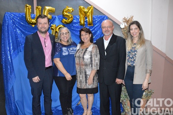 Campus UFSM/FW celebra 18 anos de história com homenagens e confraternização