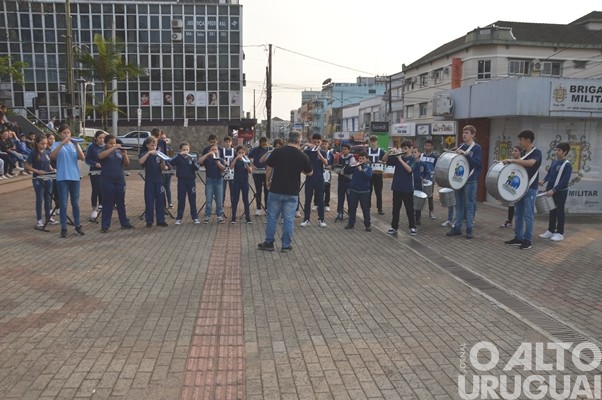 Solenidade marca início das comemorações da Semana da Pátria em FW