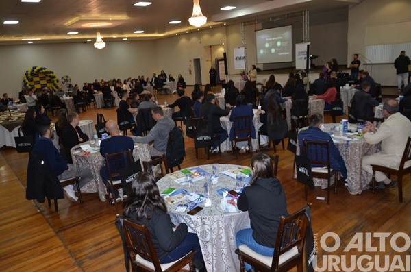 4ª Rodada de Negócios reuniu empreendedores em mais uma edição