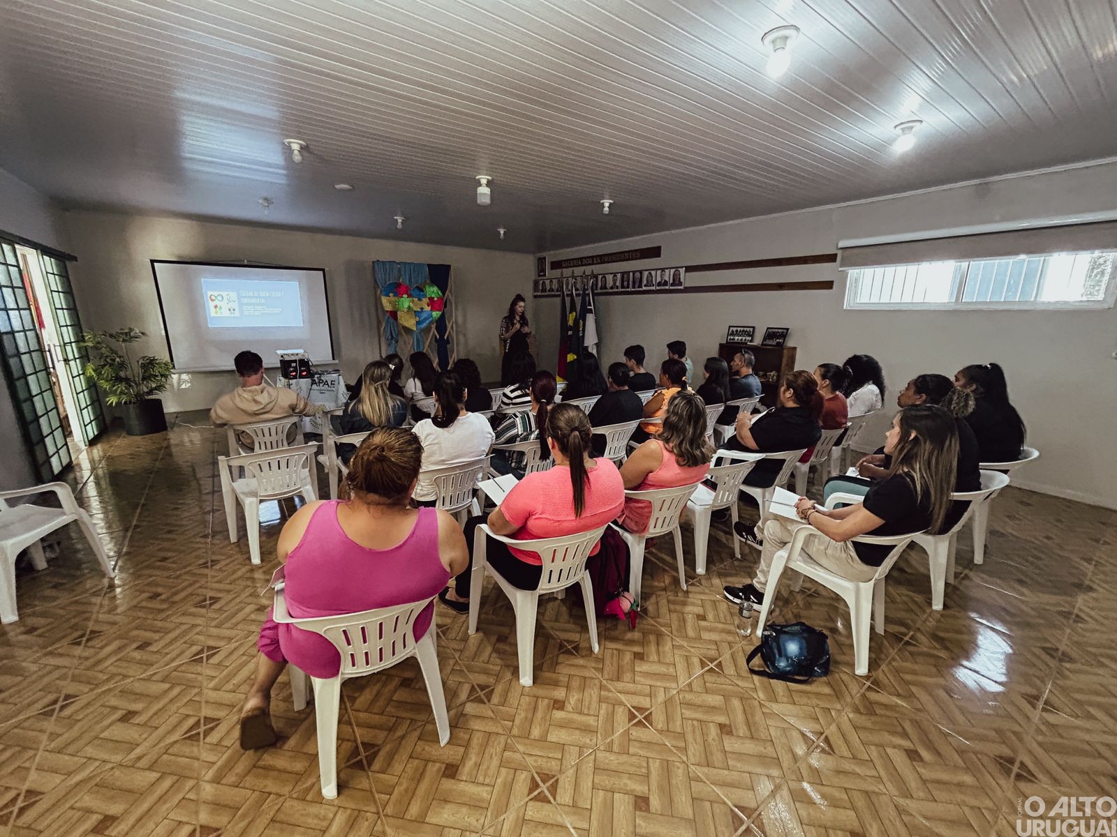 Prefeitura de Seberi realiza encontro com pais e familiares de crianças e jovens com TEA