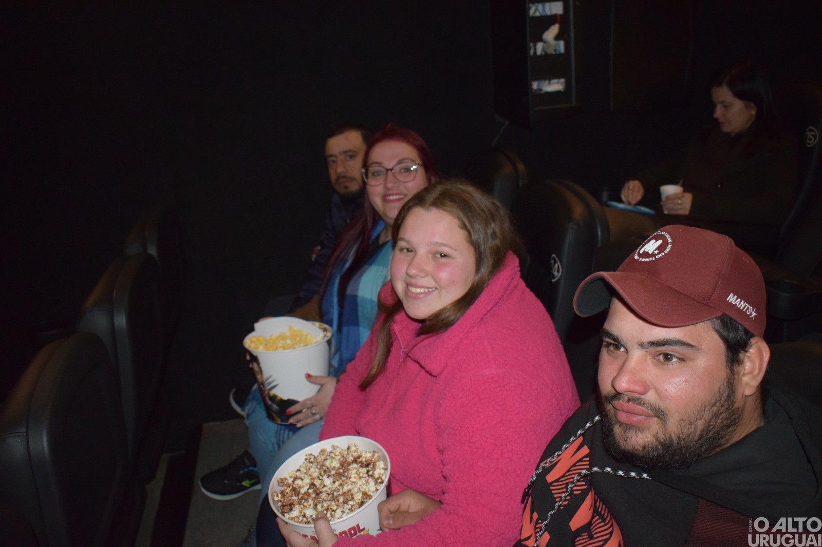 Estreia do curta-metragem “Medo de amar” lota cinema de FW