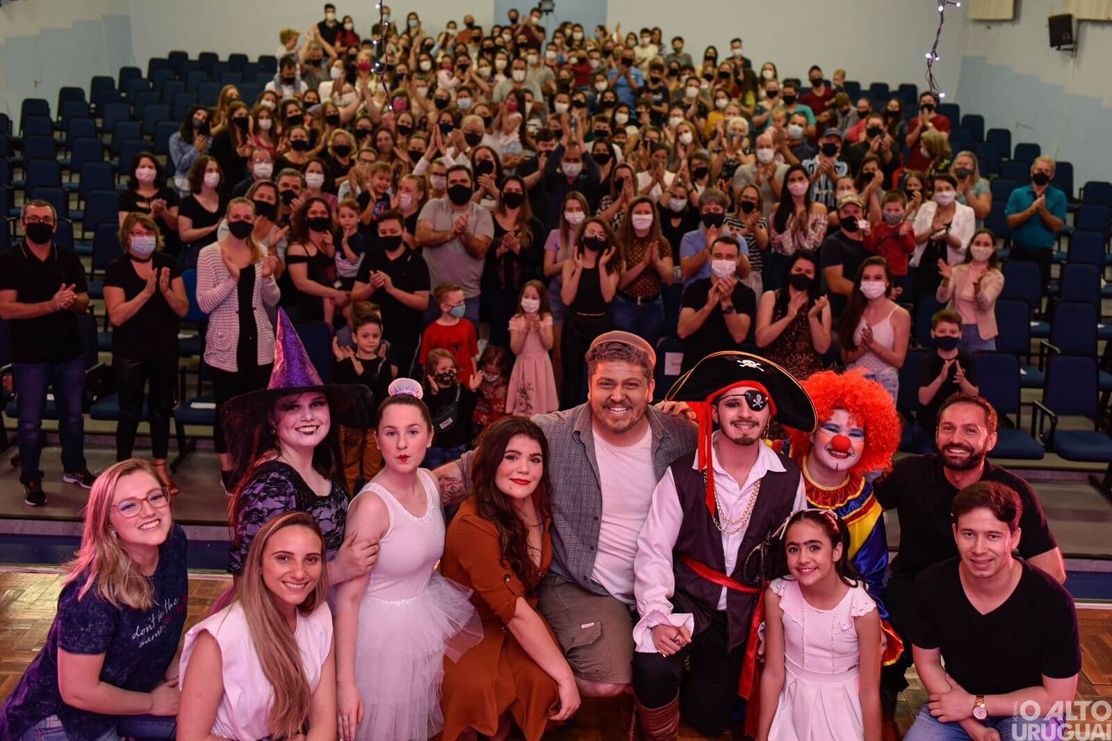 Peça infantil "A Terra dos Bonecos" entra em cartaz na região