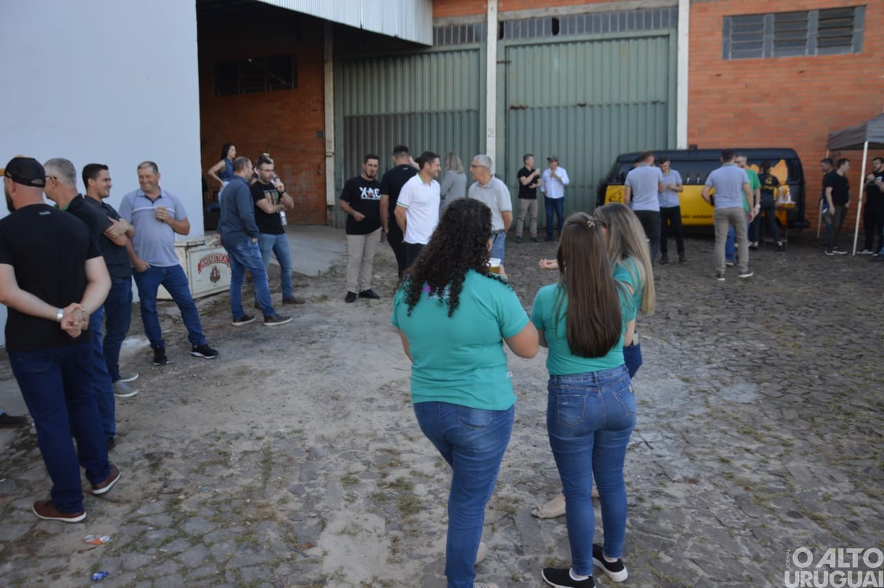 Geoagroos reinaugura em FW