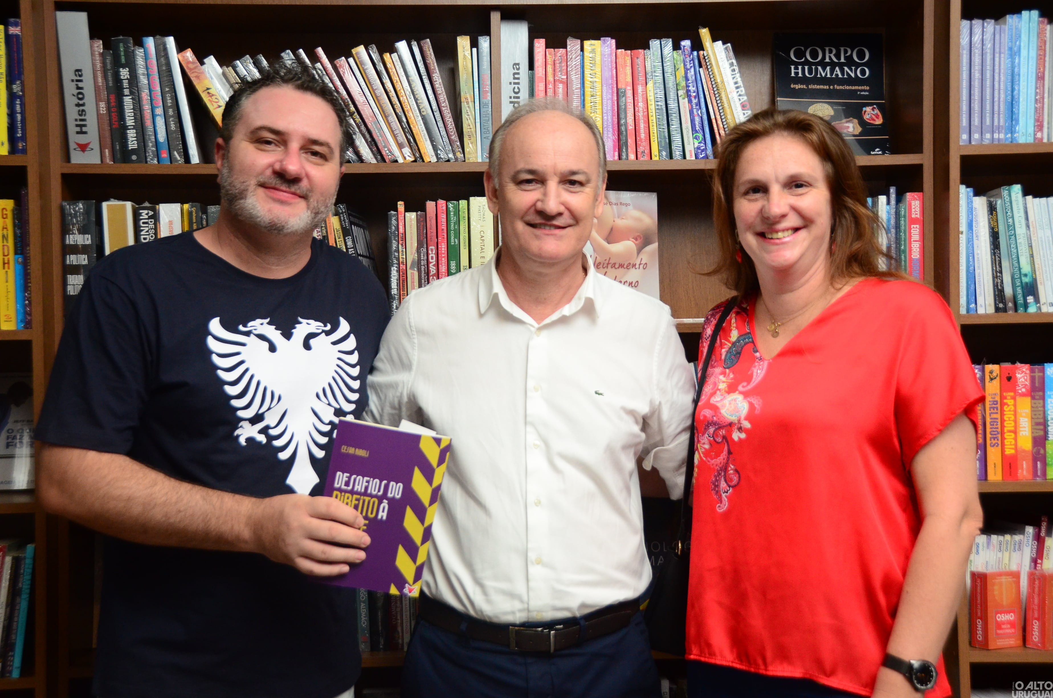 Advogado Cesar Riboli lança mais um livro