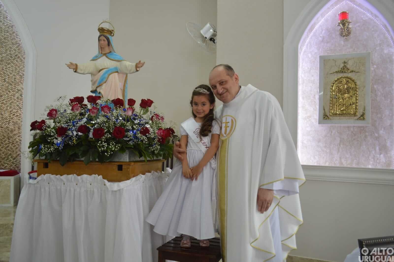 FW: bairro Jardim Primavera homenageia sua padroeira