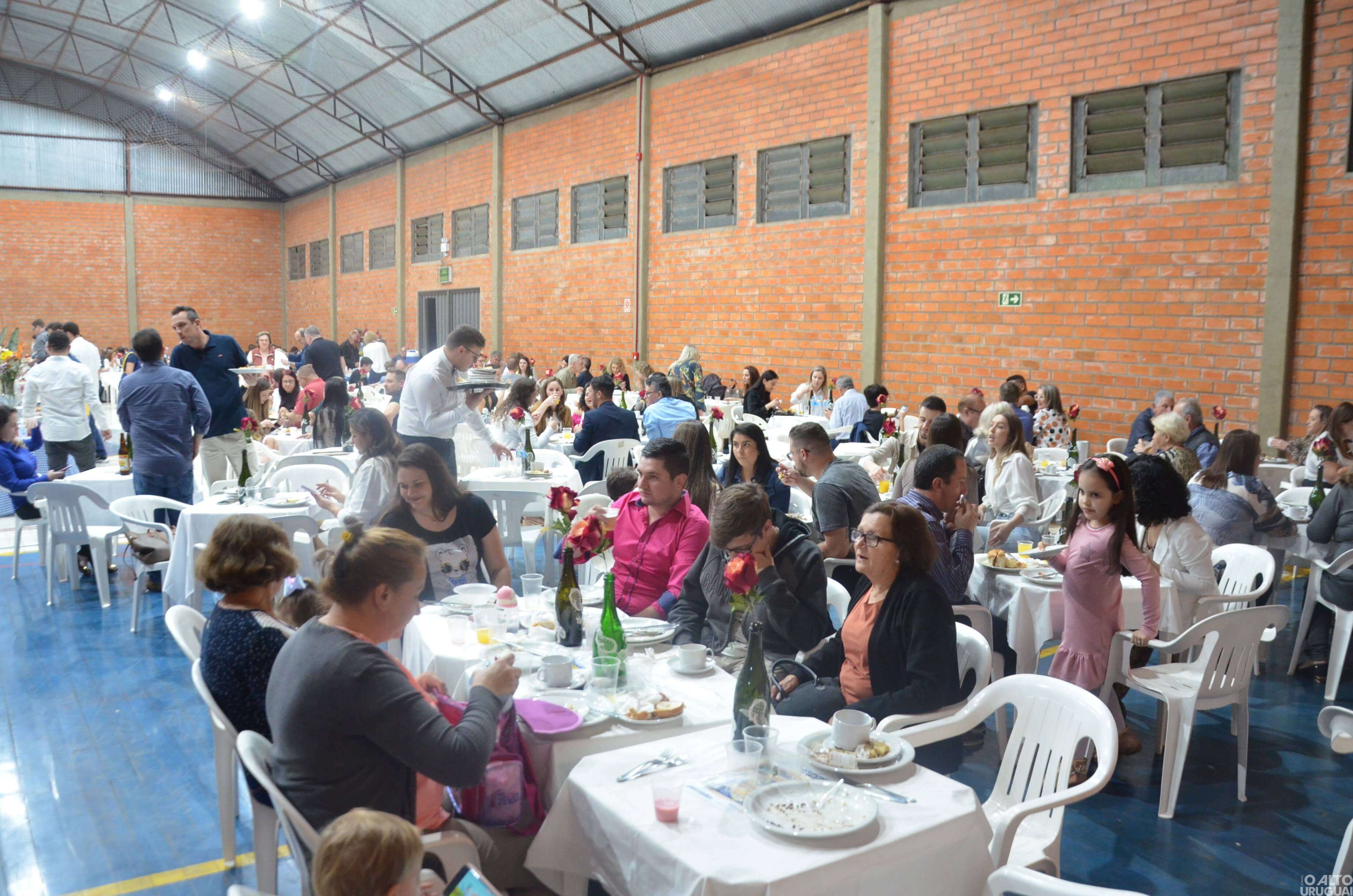 16º Café Colonial do Rotary Barril reúne cerca de 410 pessoas