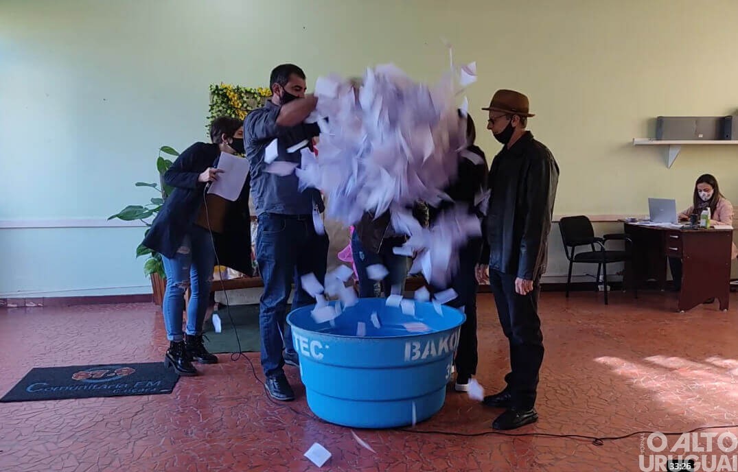 Caiçara: sorteio do Dia das Mães contempla 86 clientes