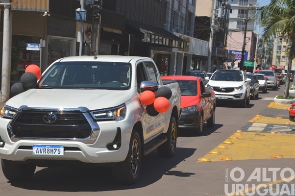 Bandas da Escola Cardeal Roncalli conquistam cinco títulos de campeãs e três de vice-campeãs em SC
