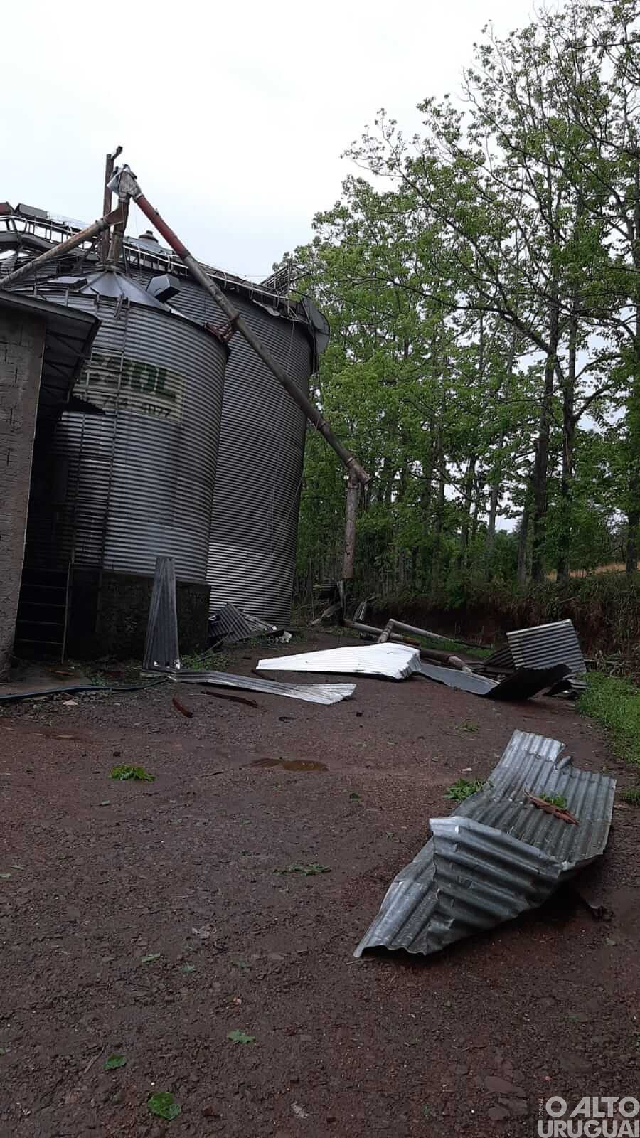 Defesa Civil e demais órgãos analisam estragos em Pinheirinho do Vale