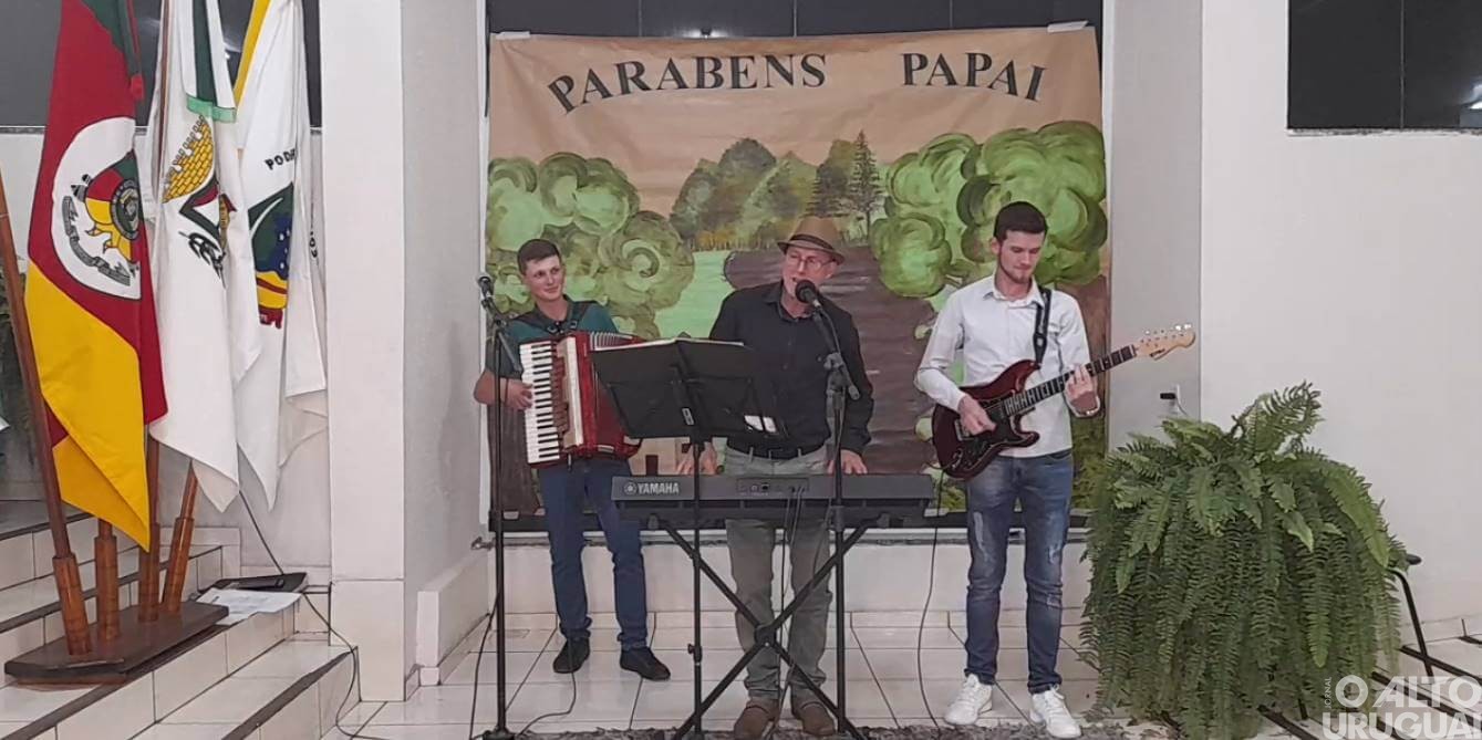 Cristal do Sul: live é realizada em homenagem ao Dia dos Pais