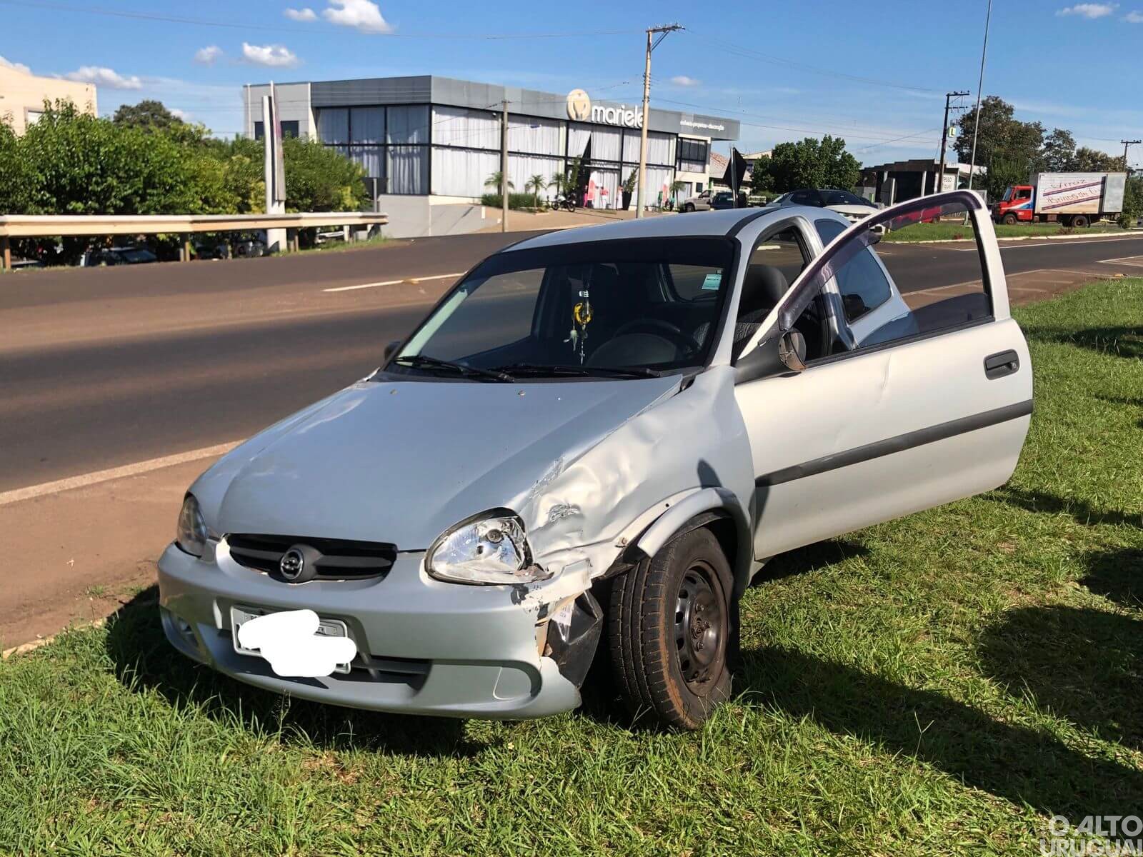 Colisão deixa motociclista ferido em FW