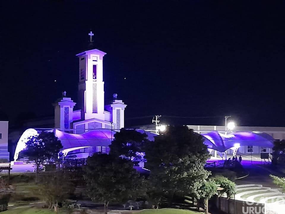 Taquaruçu do Sul: Centro de Eventos e igreja matriz recebem iluminação especial