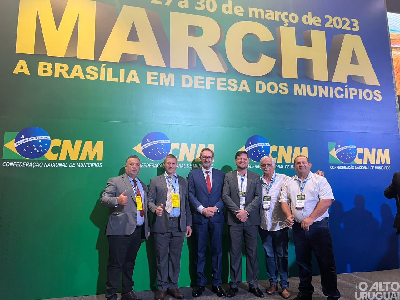 Marcha a Brasília em Defesa dos Municípios reúne prefeitos da região