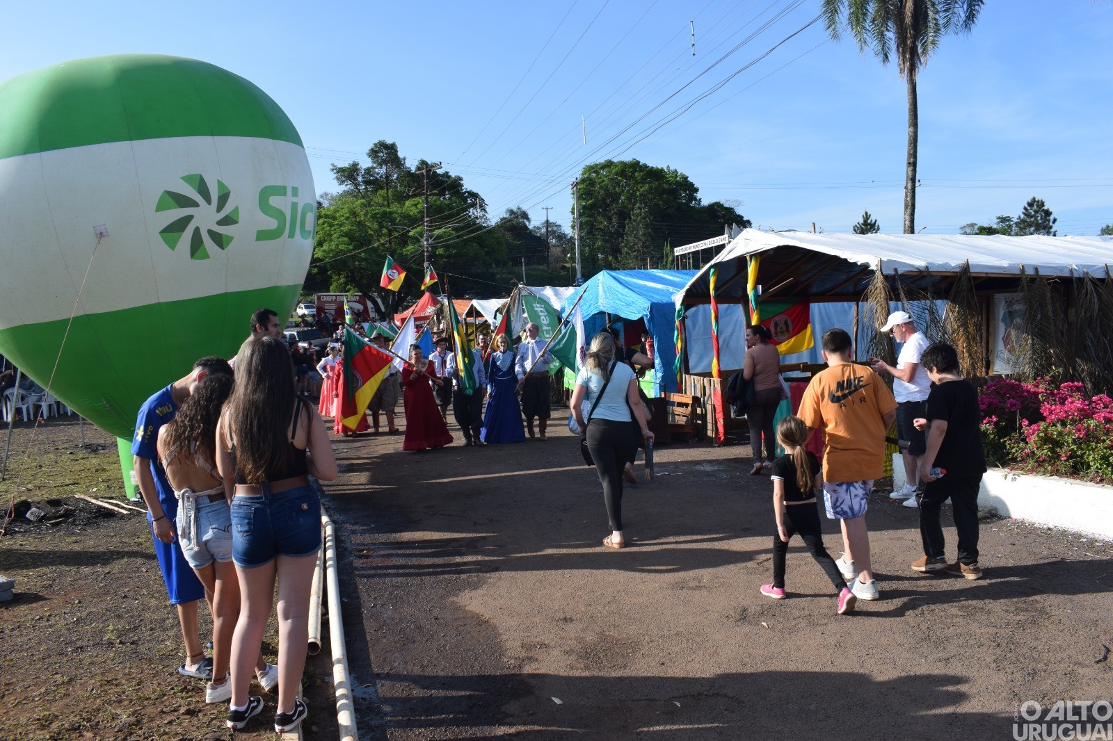 Desfile Farroupilha é realizado em FW