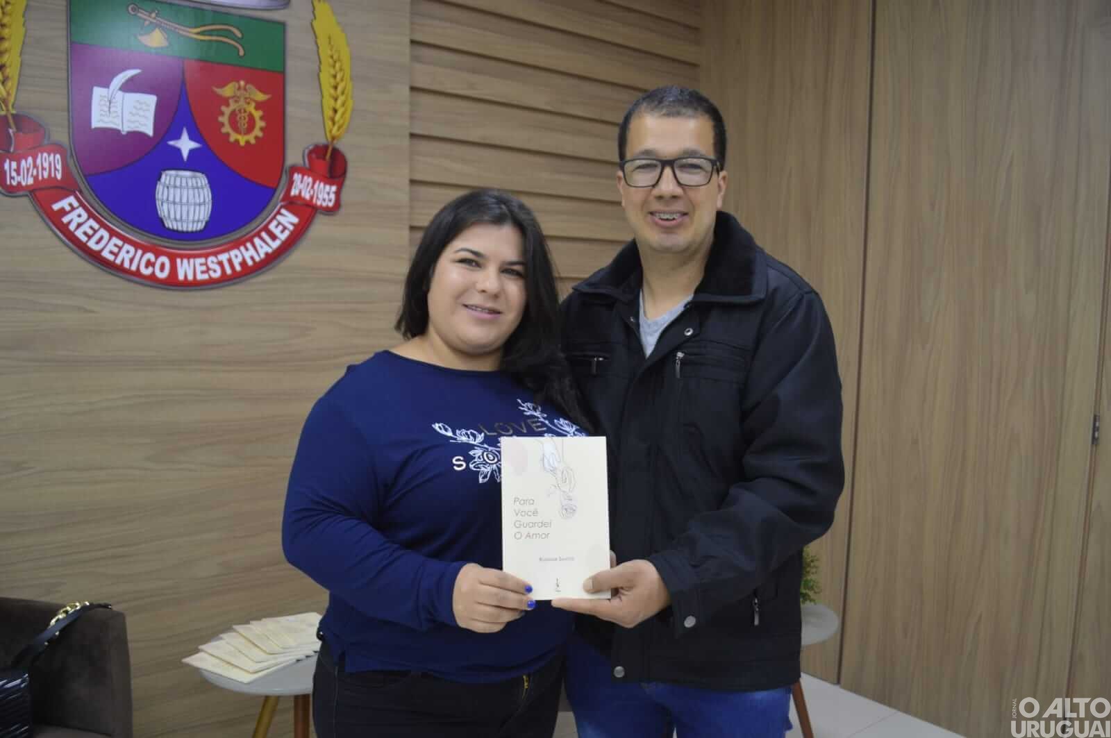 Rudimar Santos lança seu 15º livro em FW