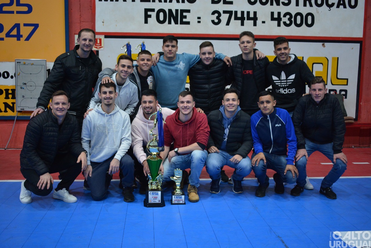 Castelinho é campeão do Municipal de Futsal de FW