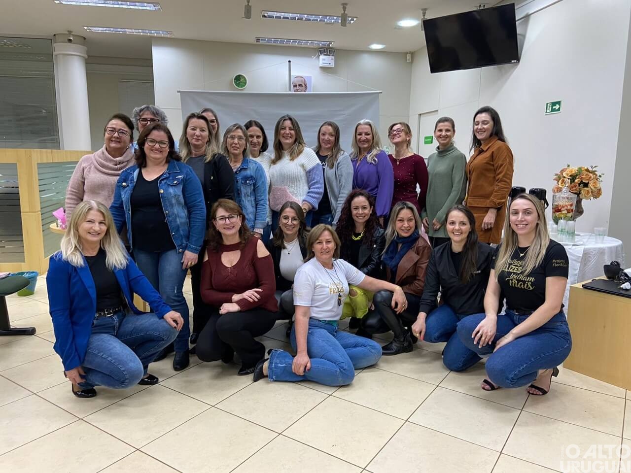 Líder Jovem e Sicredi Mulher iniciam novas turmas em 2022