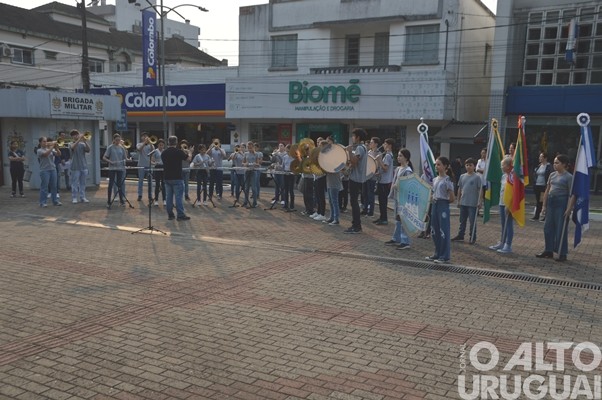 Solenidade marca início das comemorações da Semana da Pátria em FW