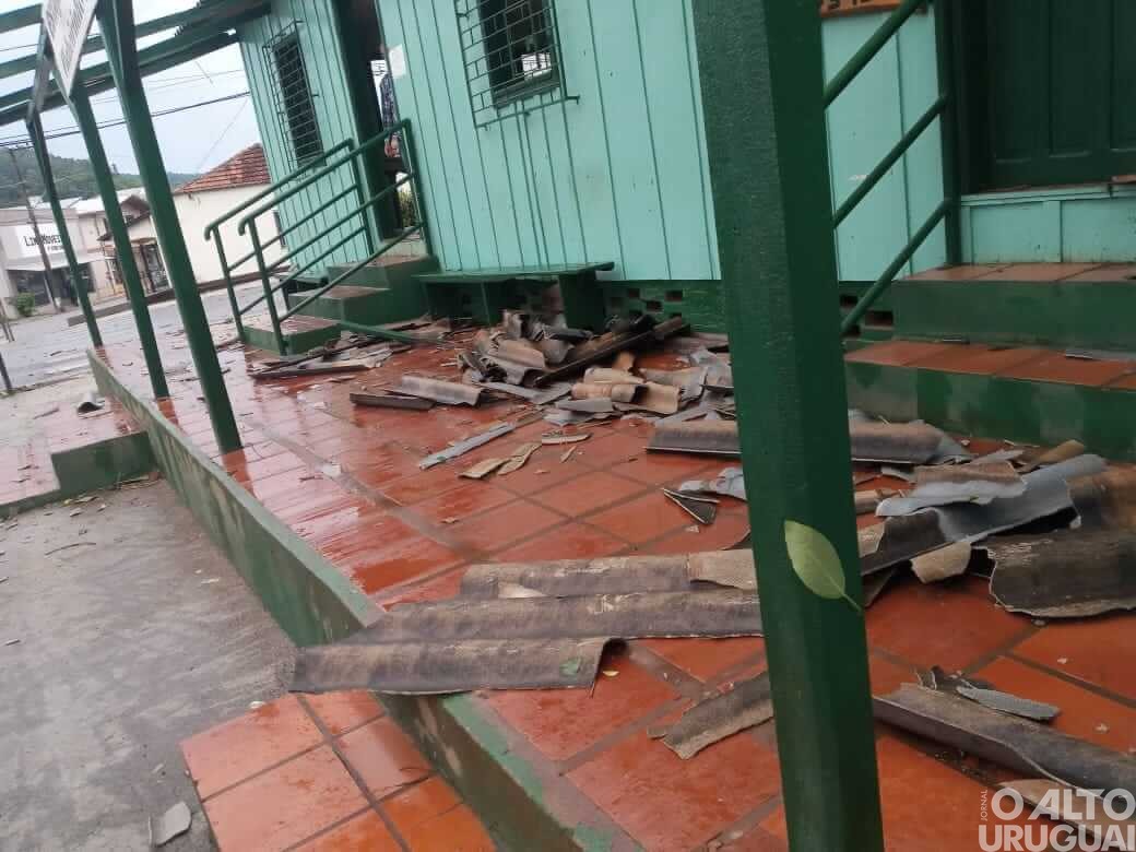 Defesa Civil e demais órgãos analisam estragos em Pinheirinho do Vale