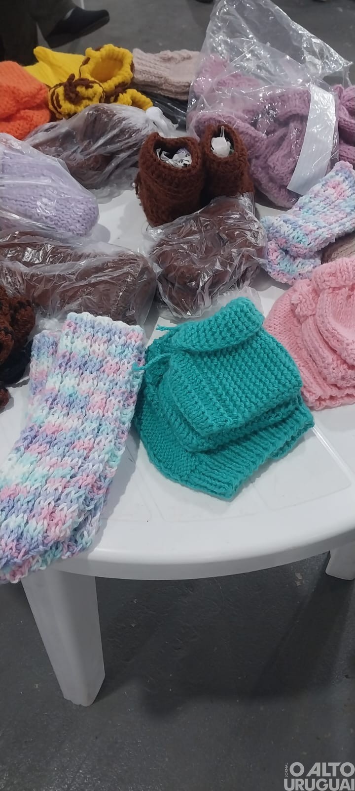 Realizada primeira entre do Projeto “Tricô e Crochê Solidário” de Cristal do Sul