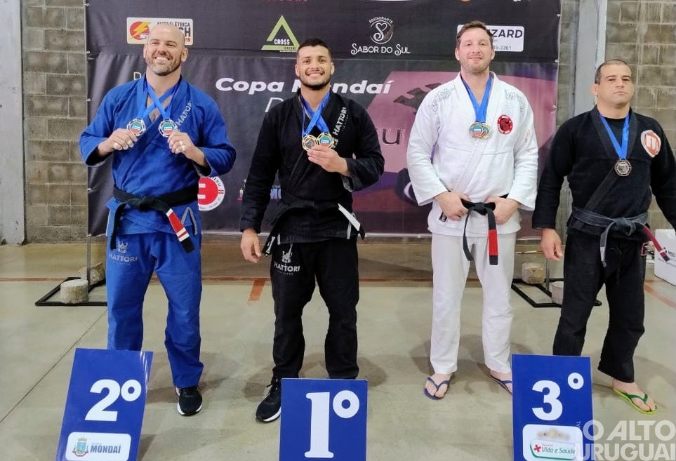 Equipe A conquista segundo lugar na Copa Mondai de Jiu-jitsu