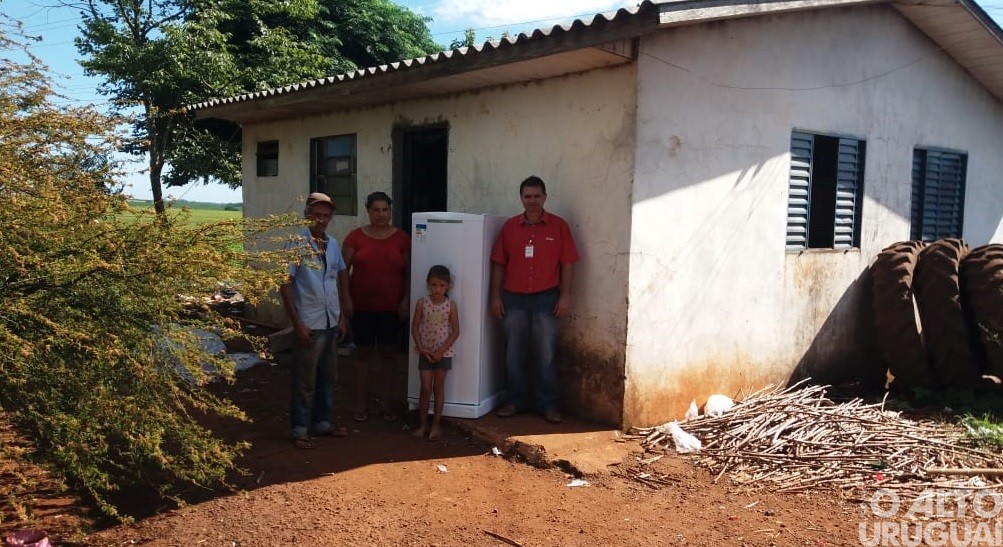 Creluz encerra programa de doação de geladeiras