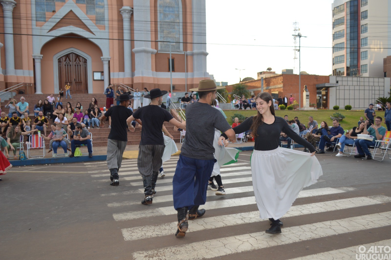 CTG Rodeio da Querência promove Roda de Chimarrão em FW