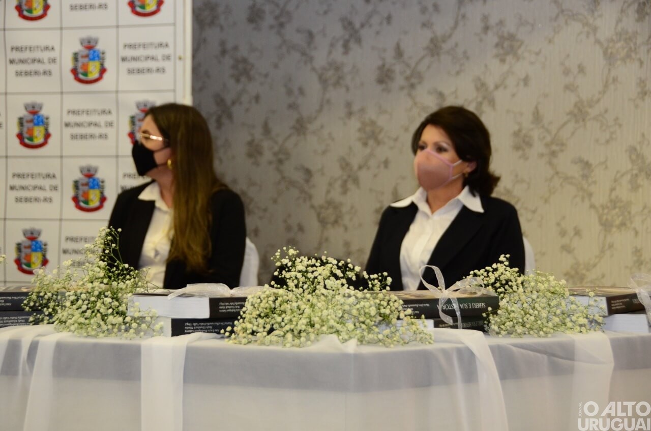 Lançamento de livro marca abertura das festividades dos 62 anos de Seberi