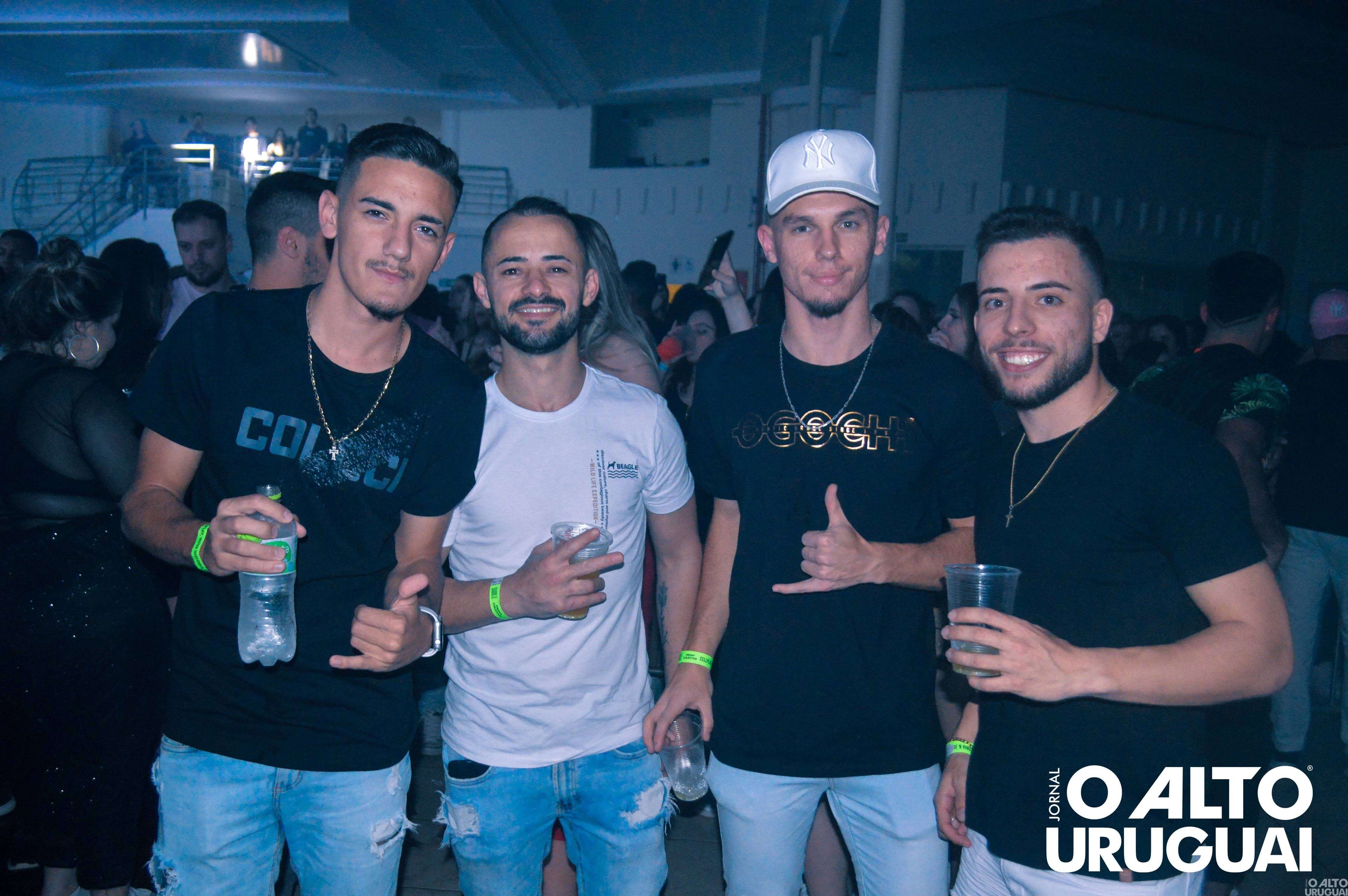 Show com Livinho reúne grande público em FW