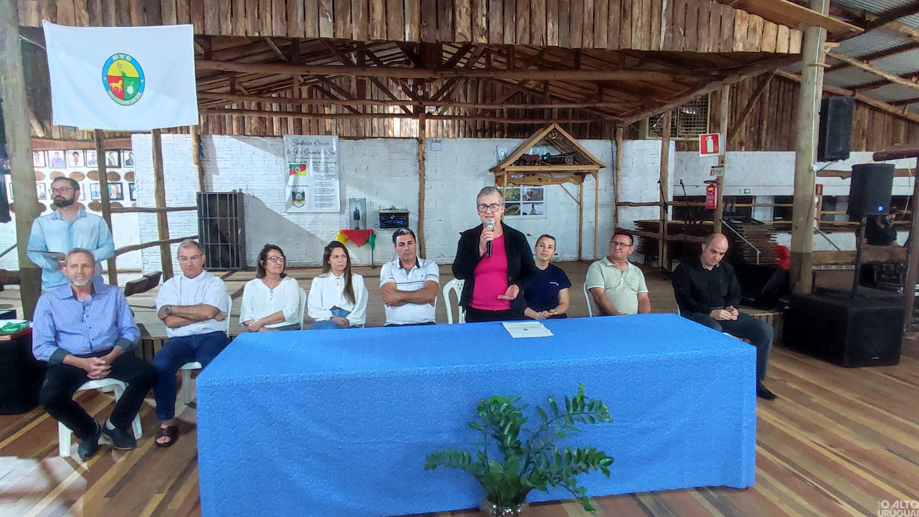 Rodeio Bonito promove encontro em homenagem aos idosos