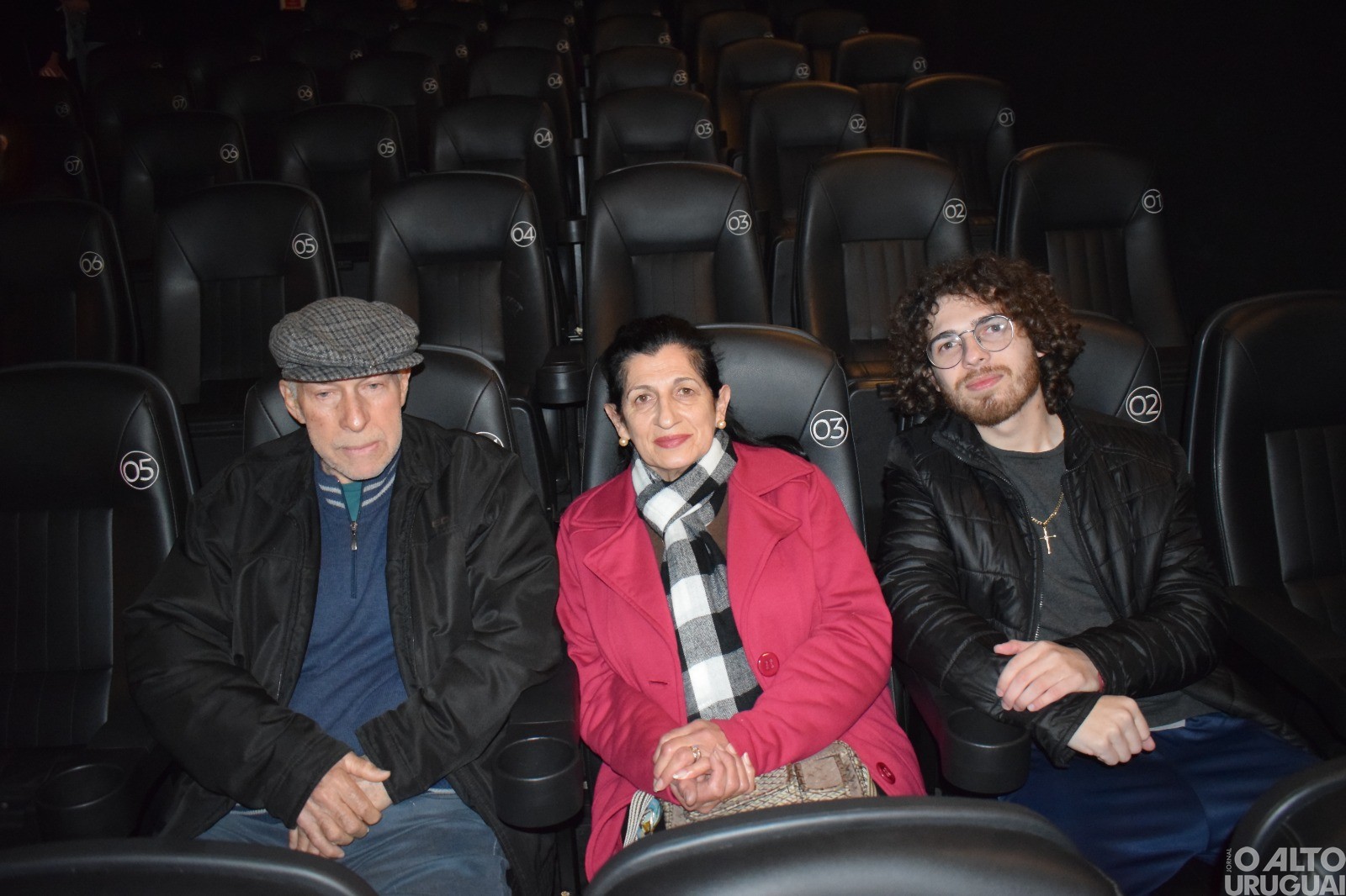 Estreia do curta-metragem “Medo de amar” lota cinema de FW