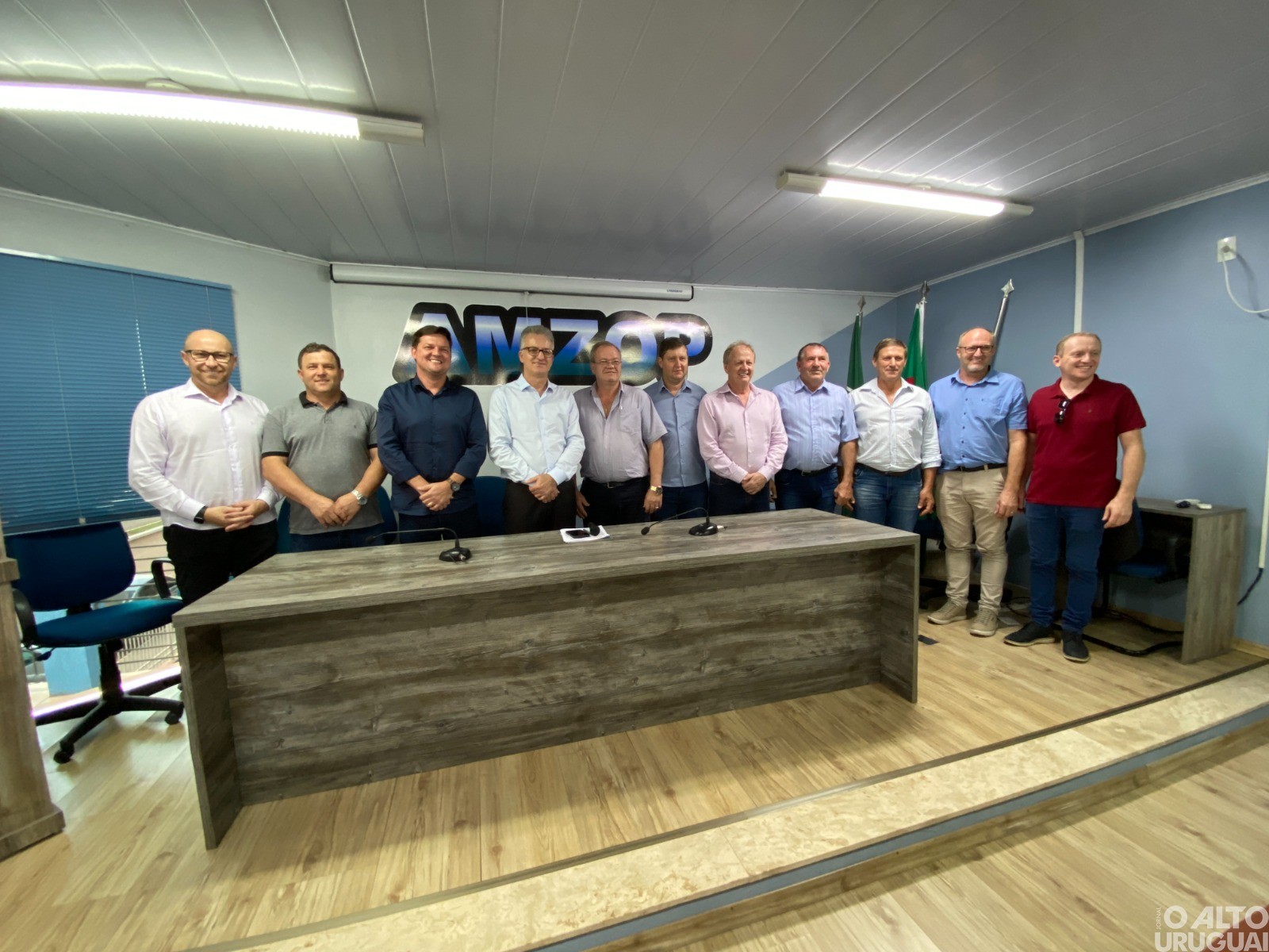 Evandro Massing assume presidência da Amzop