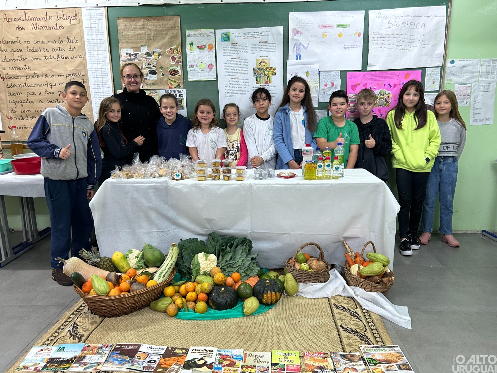 Mostra científica promove incentivo à pesquisa em FW