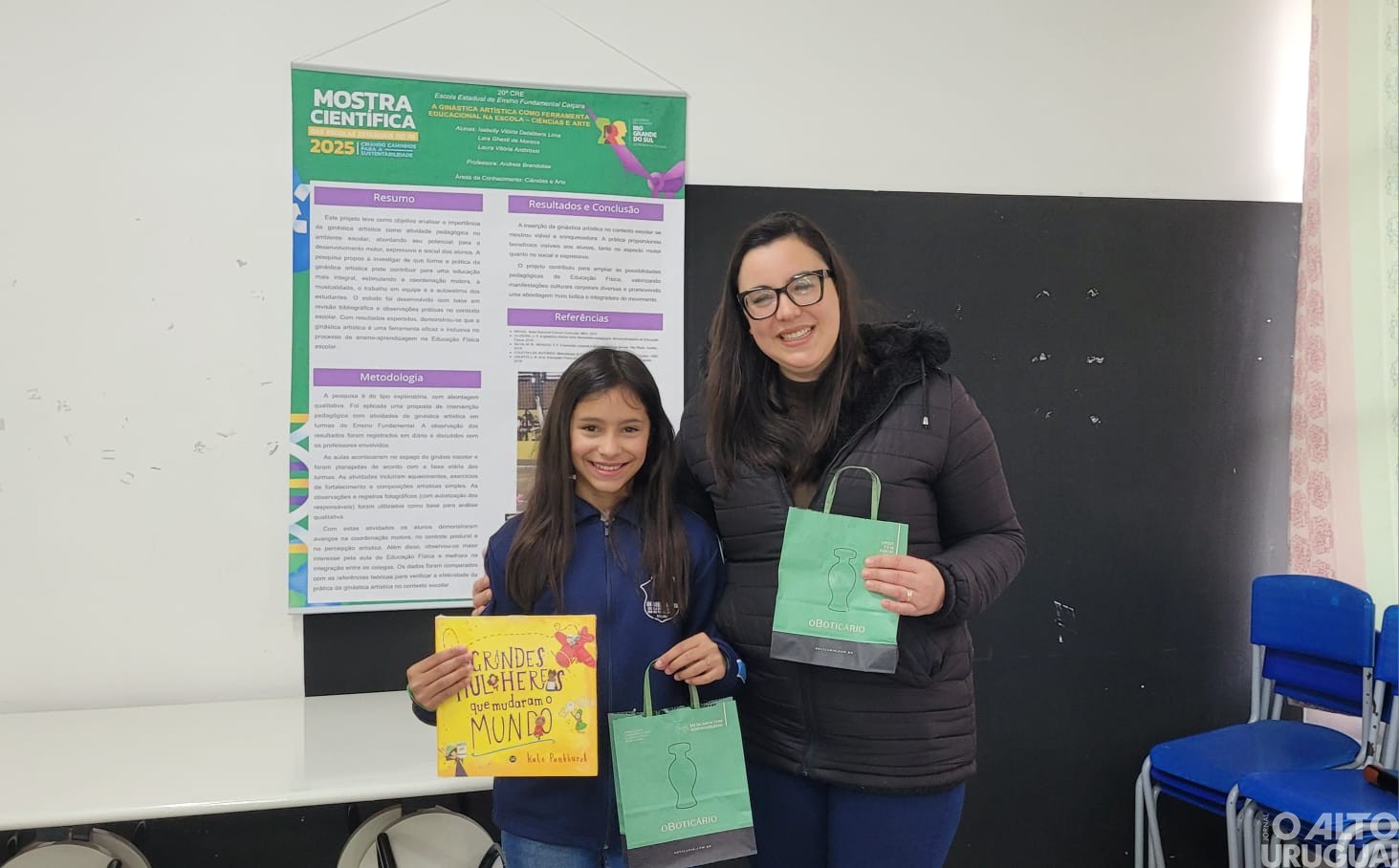 Alunas da Escola Caiçara conquistam destaque em Mostra Cultural Regional