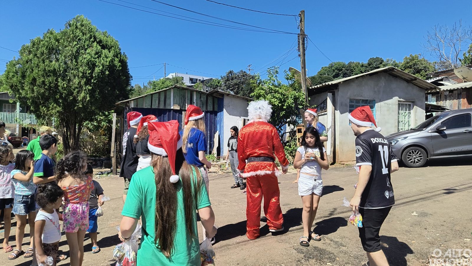 LEO Clube de Frederico Westphalen realiza campanha de Natal