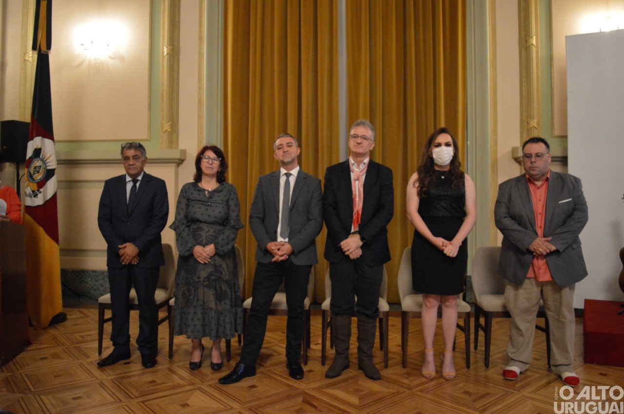 Carijo da Canção Gaúcha é lançado em ato solene no Palácio Piratini