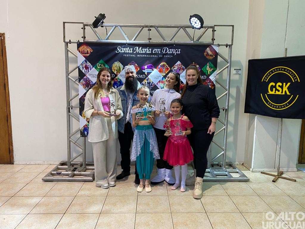 Em Cena Centro de Dança recebe premiações no Santa Maria em Dança