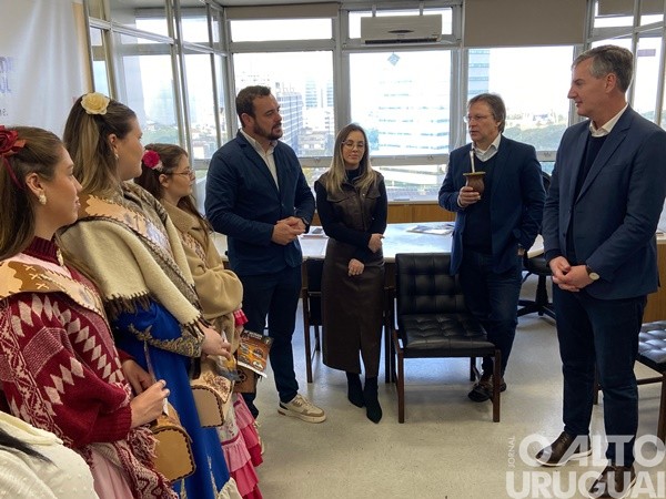 Baile marca lançamento oficial da 38ª Mateada de Erval Seco